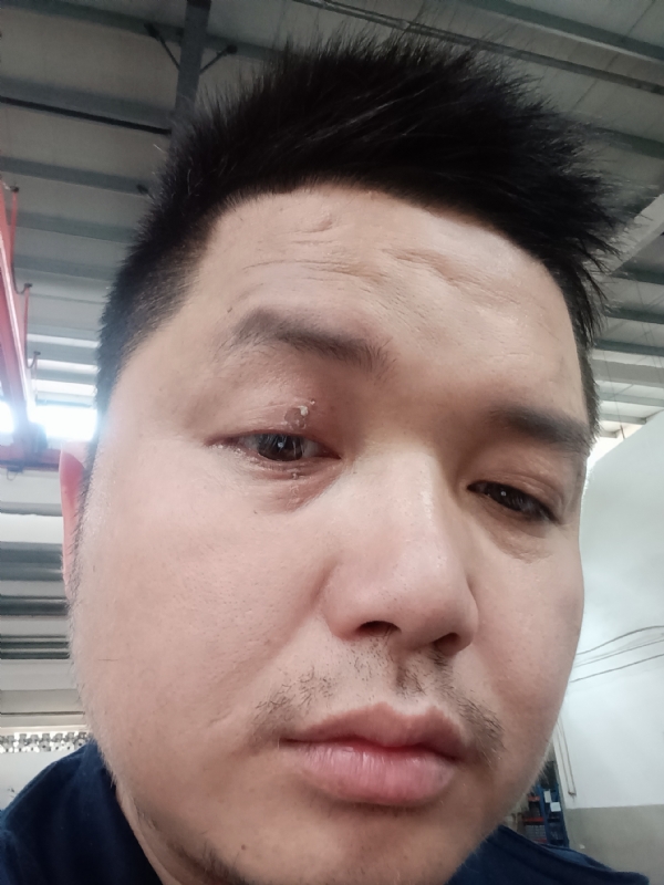 彬彬的第一张照片--湛江相亲服务中心