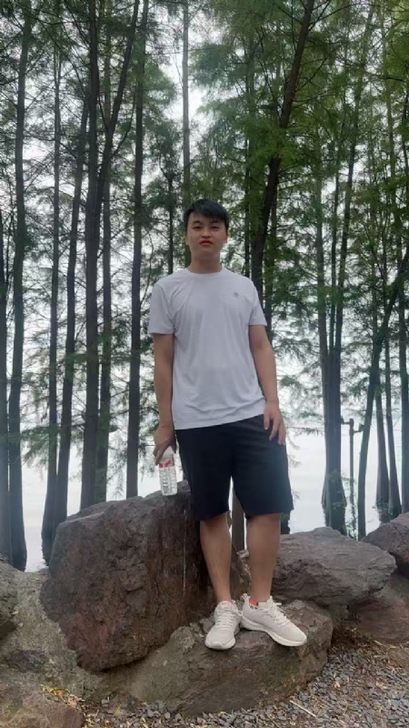 嗯嗯的第一张照片--湛江相亲服务中心