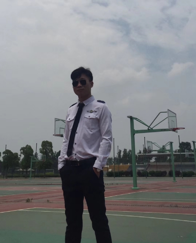 小贺的第一张照片--湛江相亲服务中心