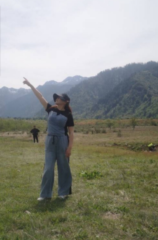 宛霞的第四张照片--湛江相亲服务中心