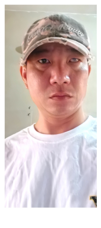 小心做人的第三张照片--湛江相亲服务中心