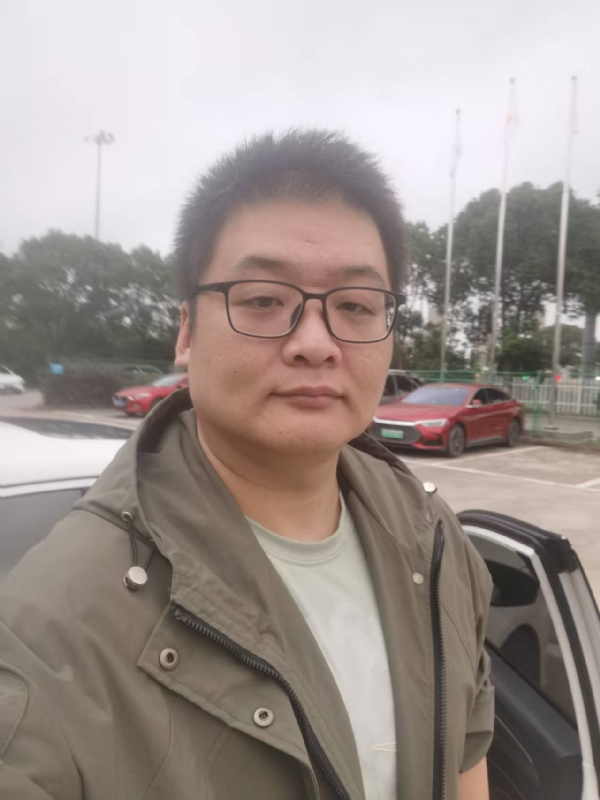 Russell的第一张照片--湛江相亲服务中心