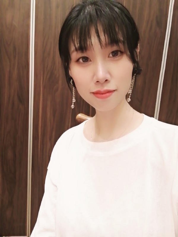 于小倩的第一张照片--湛江相亲服务中心