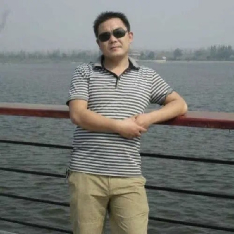 dhdjj的第一张照片--湛江相亲服务中心