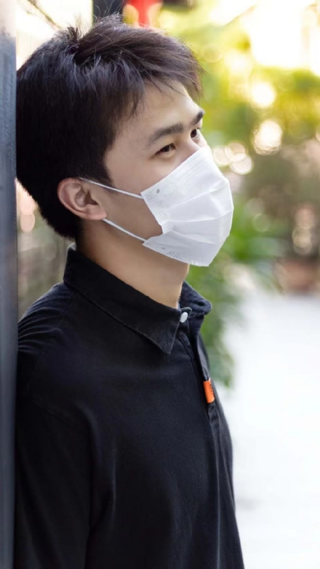 康庆浩的第一张照片--湛江相亲服务中心