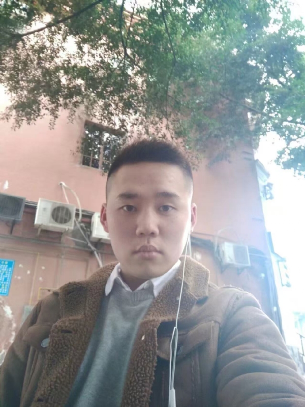 想了很久的男人的第一张照片--湛江相亲服务中心