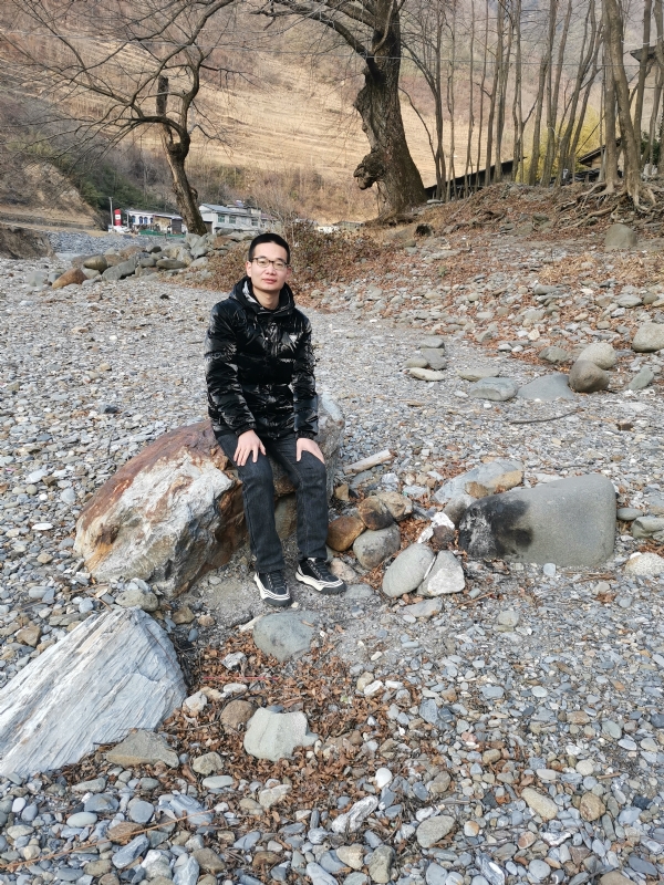 众里寻她的第一张照片--湛江相亲服务中心