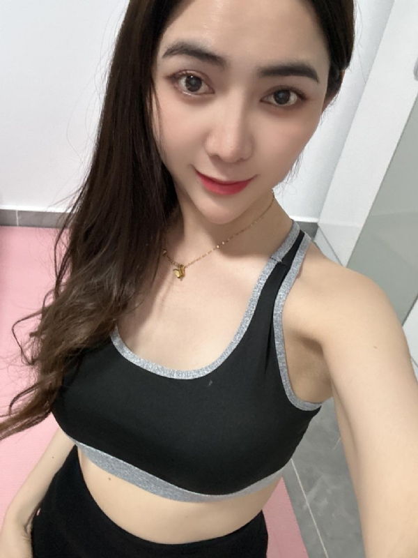 冰冰的第一张照片--湛江相亲服务中心