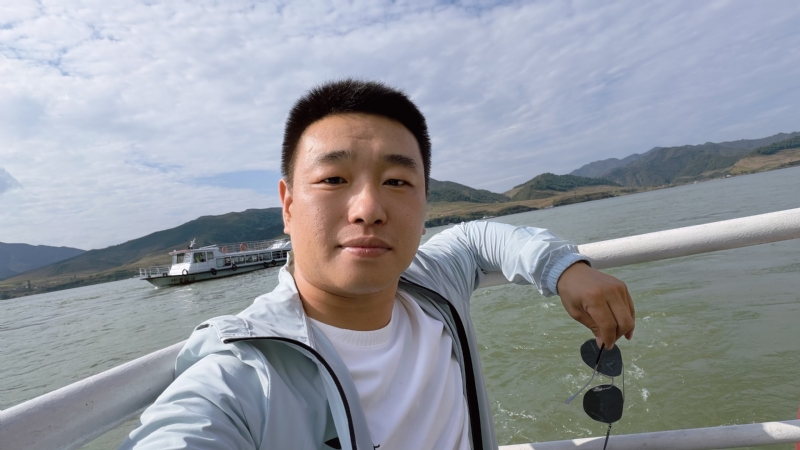 烟花易笑的第四张照片--湛江相亲服务中心