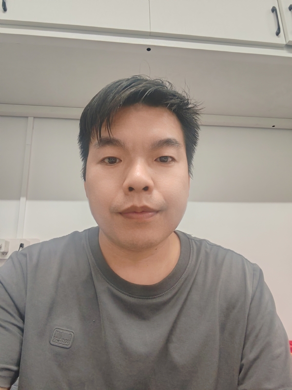 老张的第一张照片--湛江相亲服务中心