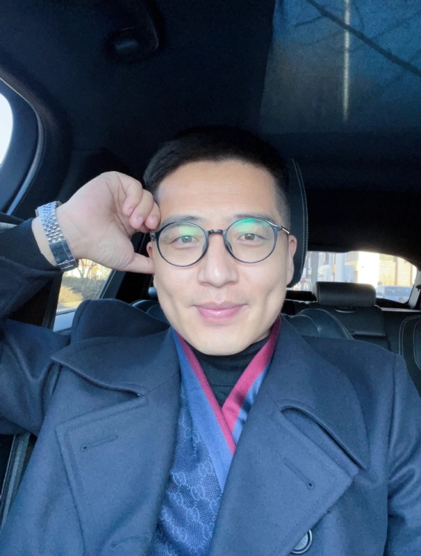 只为与你相遇的第二张照片--湛江相亲服务中心