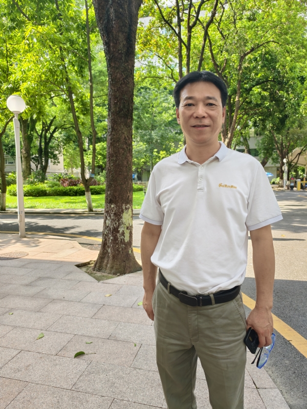 哈哥的第一张照片--湛江相亲服务中心