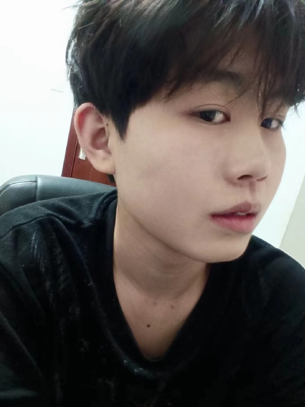 小鱼的第一张照片--湛江相亲服务中心