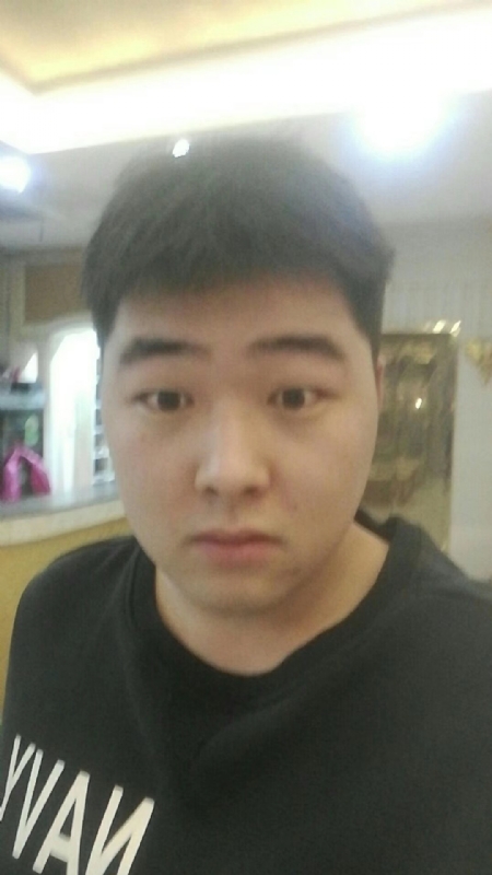 丹尼的第二张照片--湛江相亲服务中心