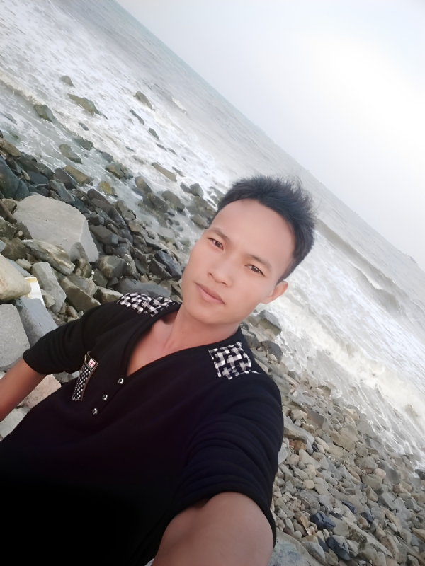 与你同在的第一张照片--湛江相亲服务中心