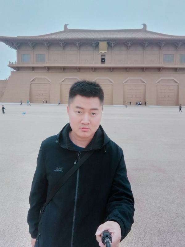 放肆的青春的第二张照片--湛江相亲服务中心