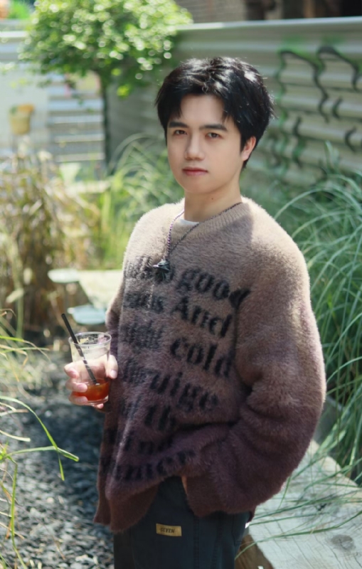 檐下雨的第一张照片--湛江相亲服务中心