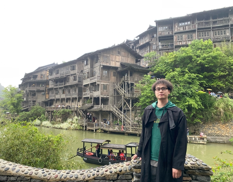 南山忆的第一张照片--湛江相亲服务中心