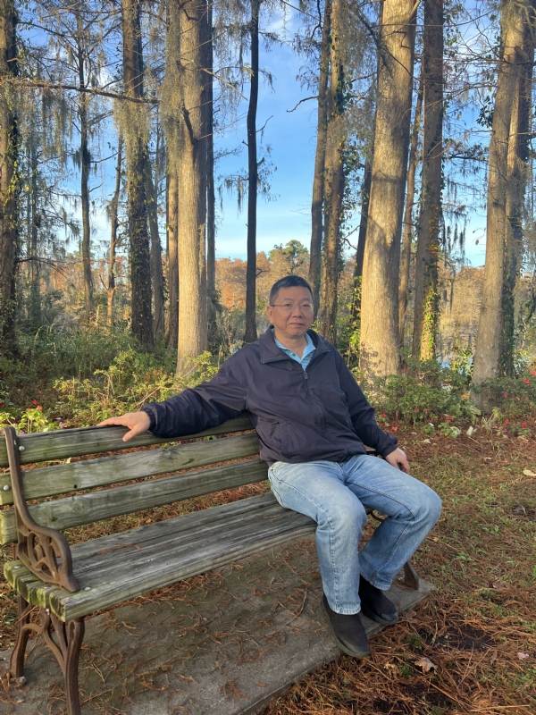 Lm的第一张照片--湛江相亲服务中心