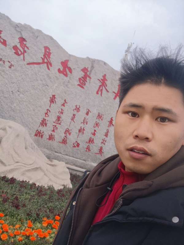 迎春的第一张照片--湛江相亲服务中心