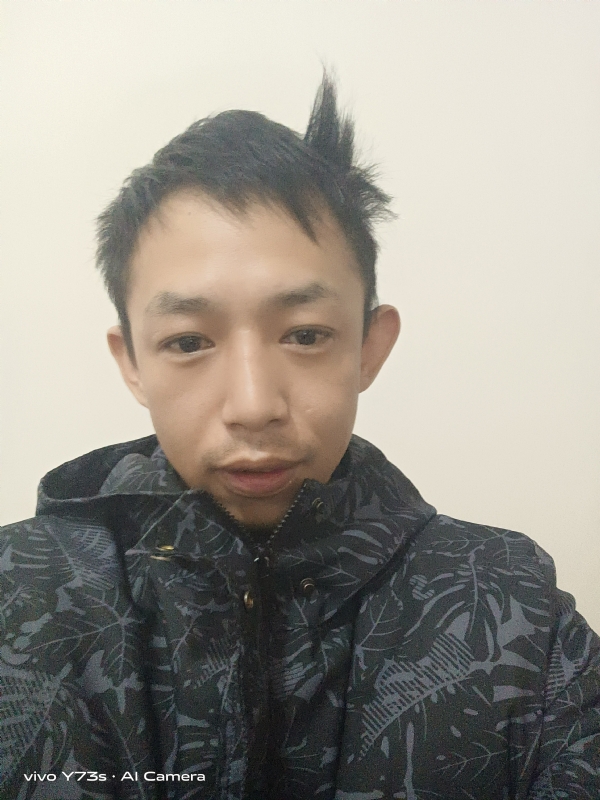 不吃葡萄皮的第一张照片--湛江相亲服务中心