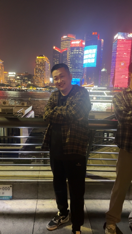 爱你一生一世的第一张照片--湛江相亲服务中心