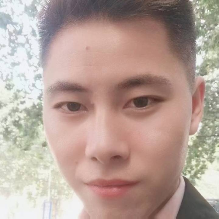 缺个伴的第一张照片--湛江相亲服务中心