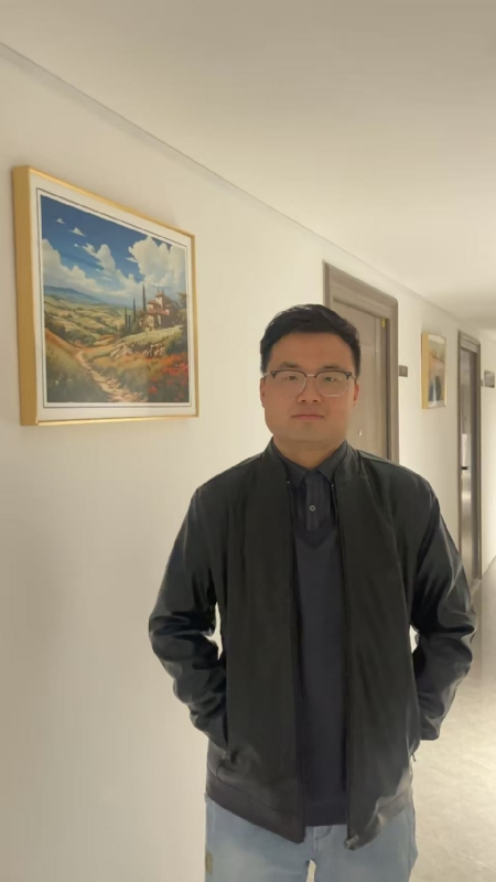 半瓶子的第一张照片--湛江相亲服务中心