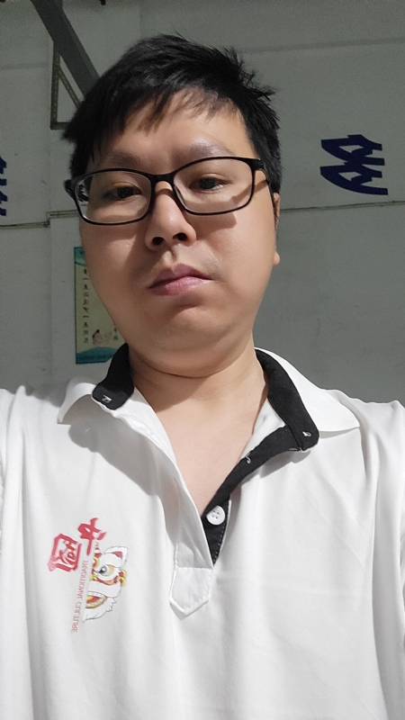 义星人的第一张照片--湛江相亲服务中心