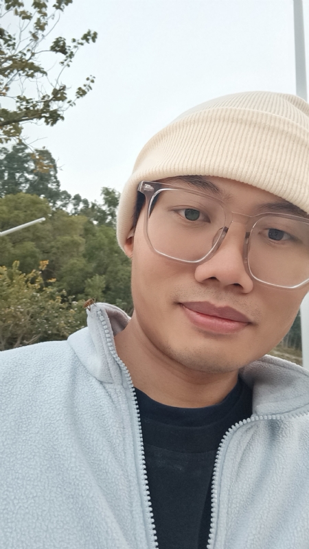 书衣的第一张照片--湛江相亲服务中心