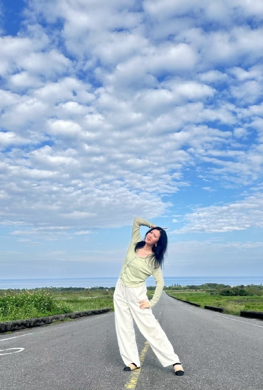 诗蕊的第一张照片--湛江相亲服务中心