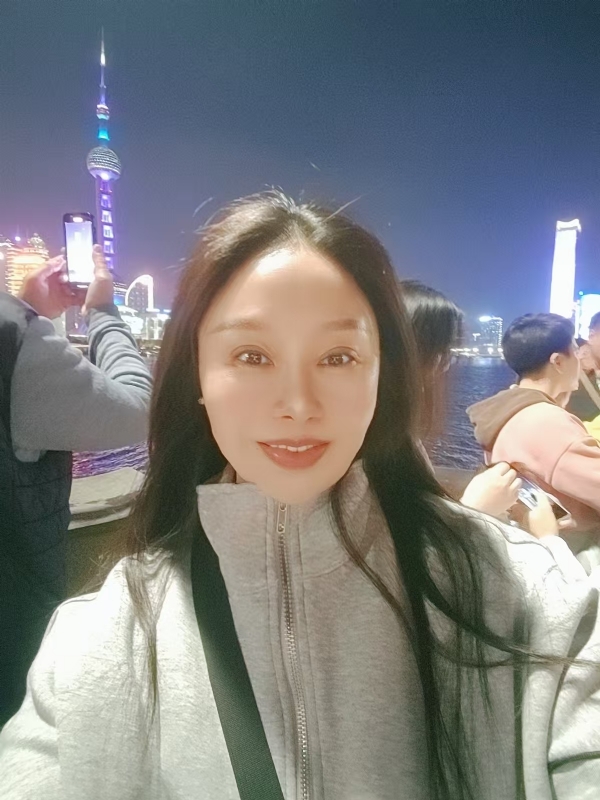 宁倩的第二张照片--湛江相亲服务中心